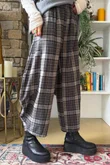 Patrick Plaid Brushed Cotton 7/8 Barrel Pant Grey